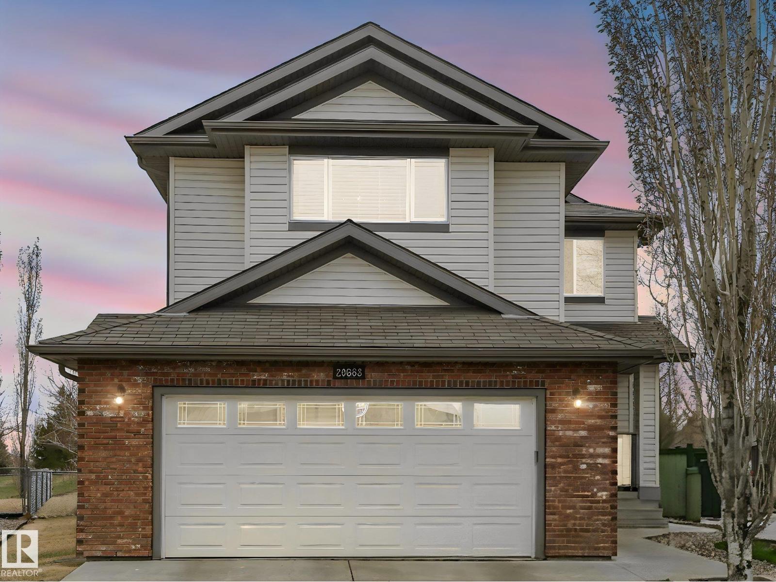 20853 92a Avenue NW, Edmonton, AB, T5T3Z1
