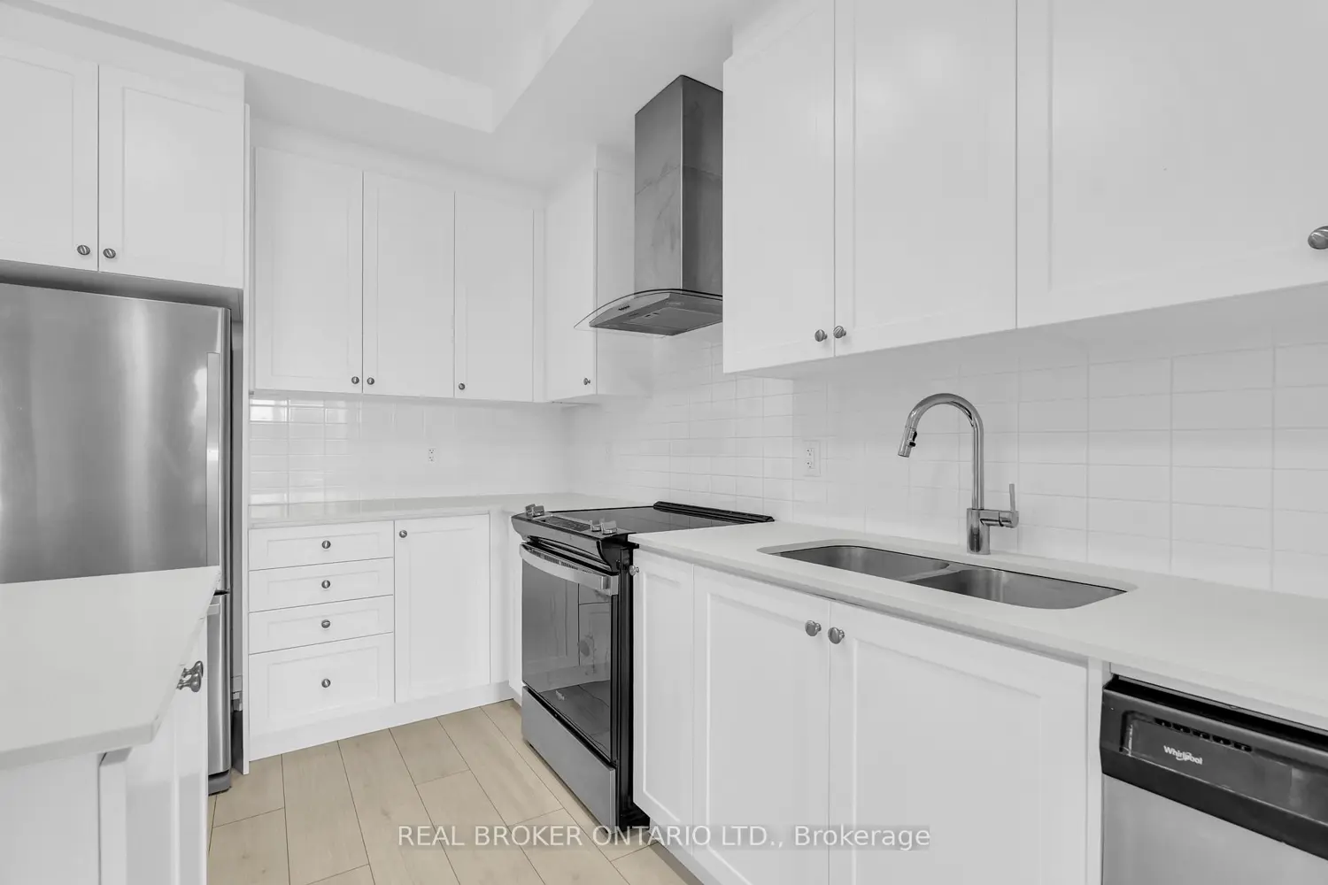 Additional image 4 of 55 Duke Street 322