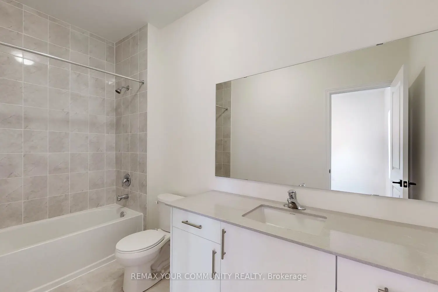 Additional image 14 of 105 Halldorson Avenue
