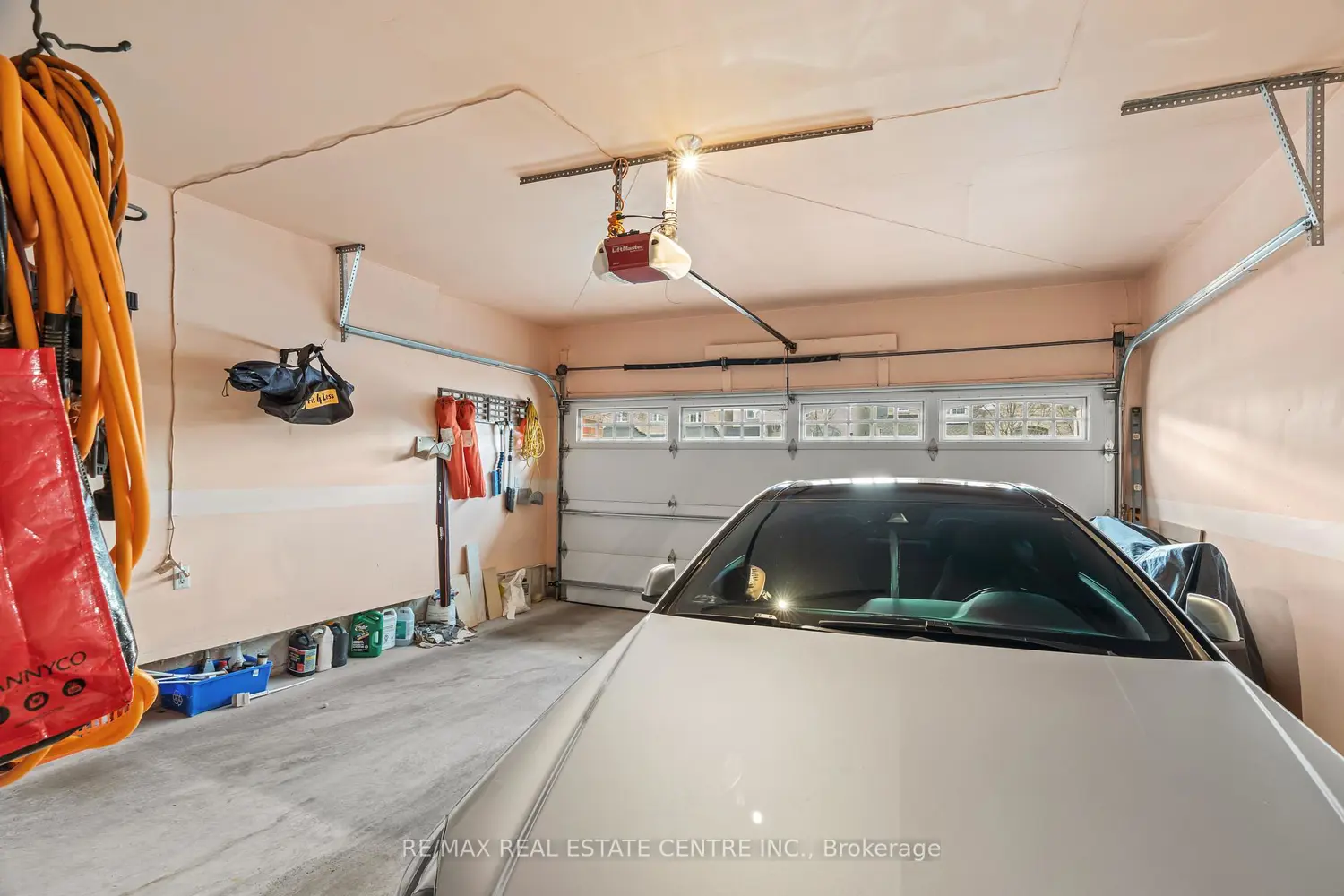 Additional image 17 of 15 Helman Road