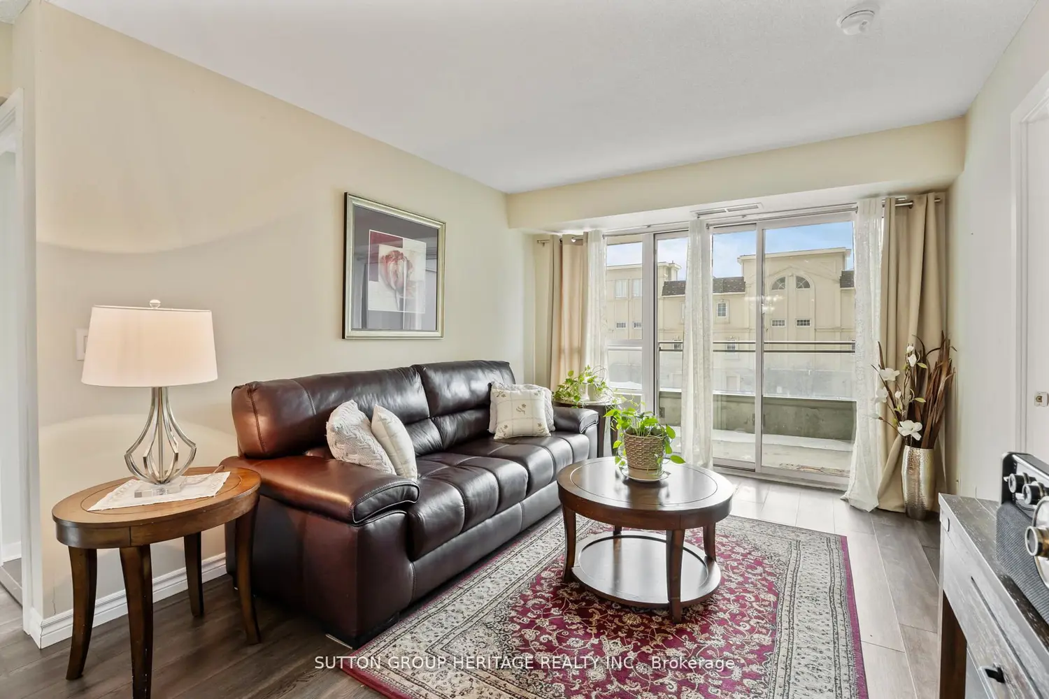 Additional image 6 of 1235 Bayly Street 213