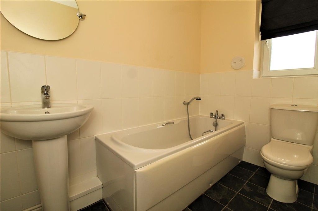 Additional image 11 of 3 bed flat to rentMccormack Place, Kinnaird Village, Larbert FK5