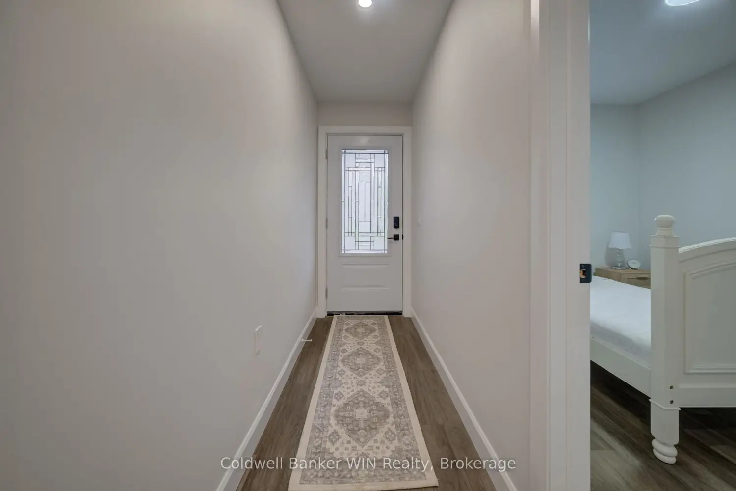 202 Elgin Street photo 3