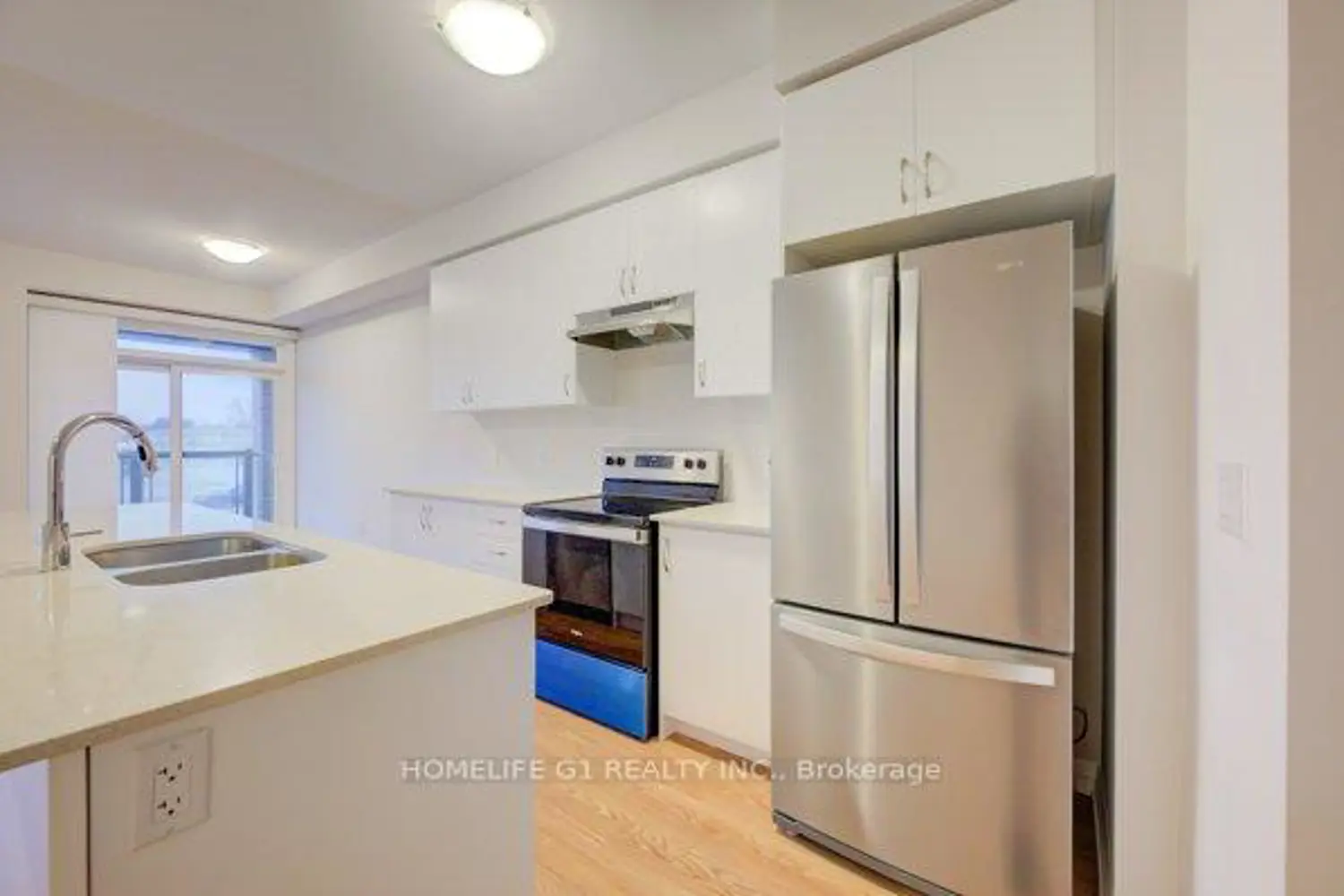 Additional image 10 of 585 Colborne Street 611