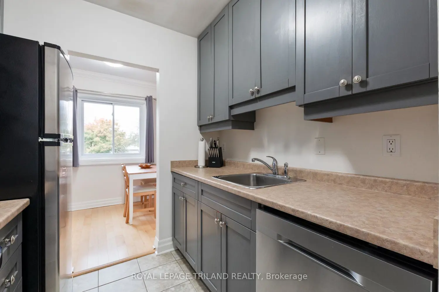 Additional image 15 of 570 William Street 404
