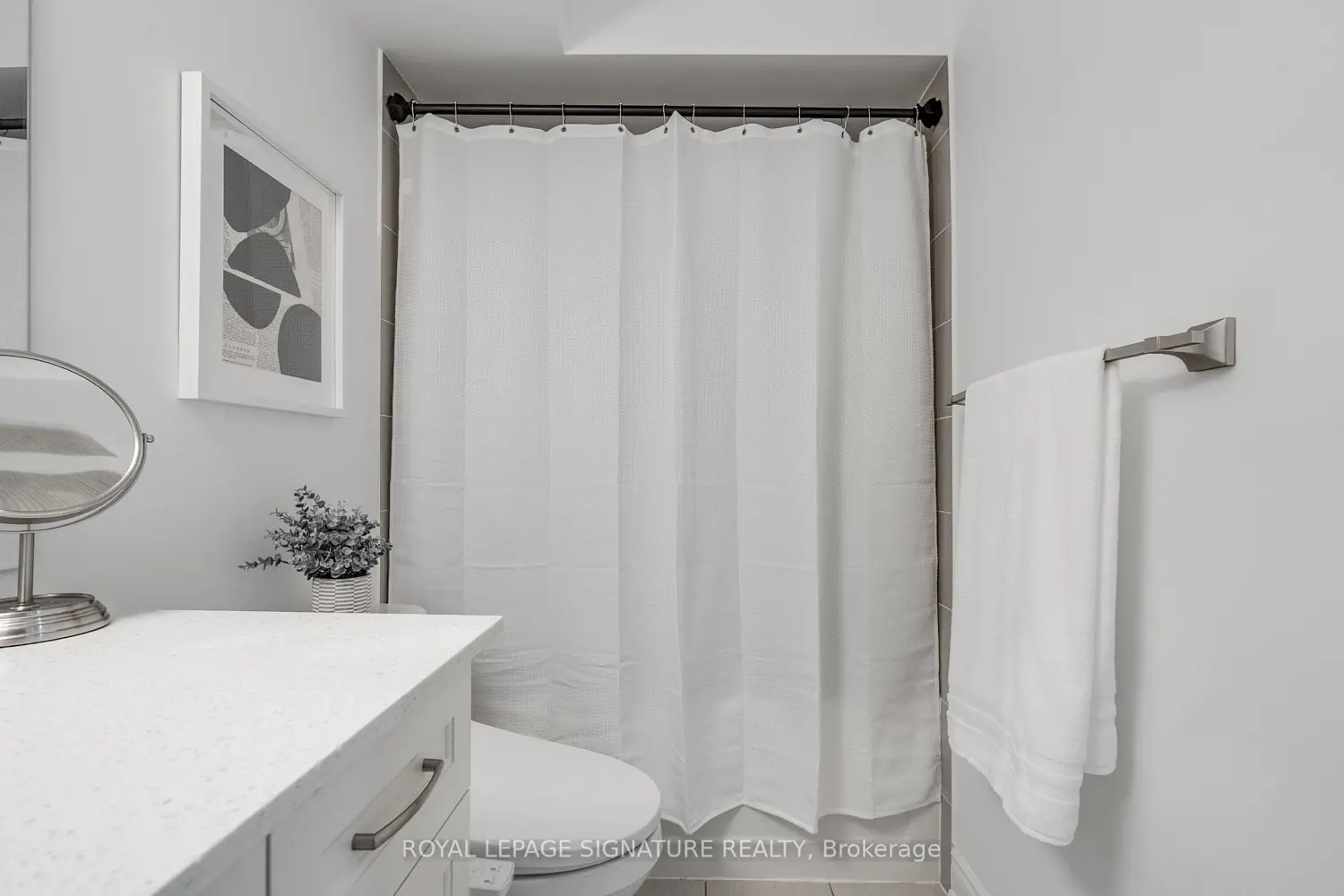 Additional image 16 of 14 Queen Mary Court