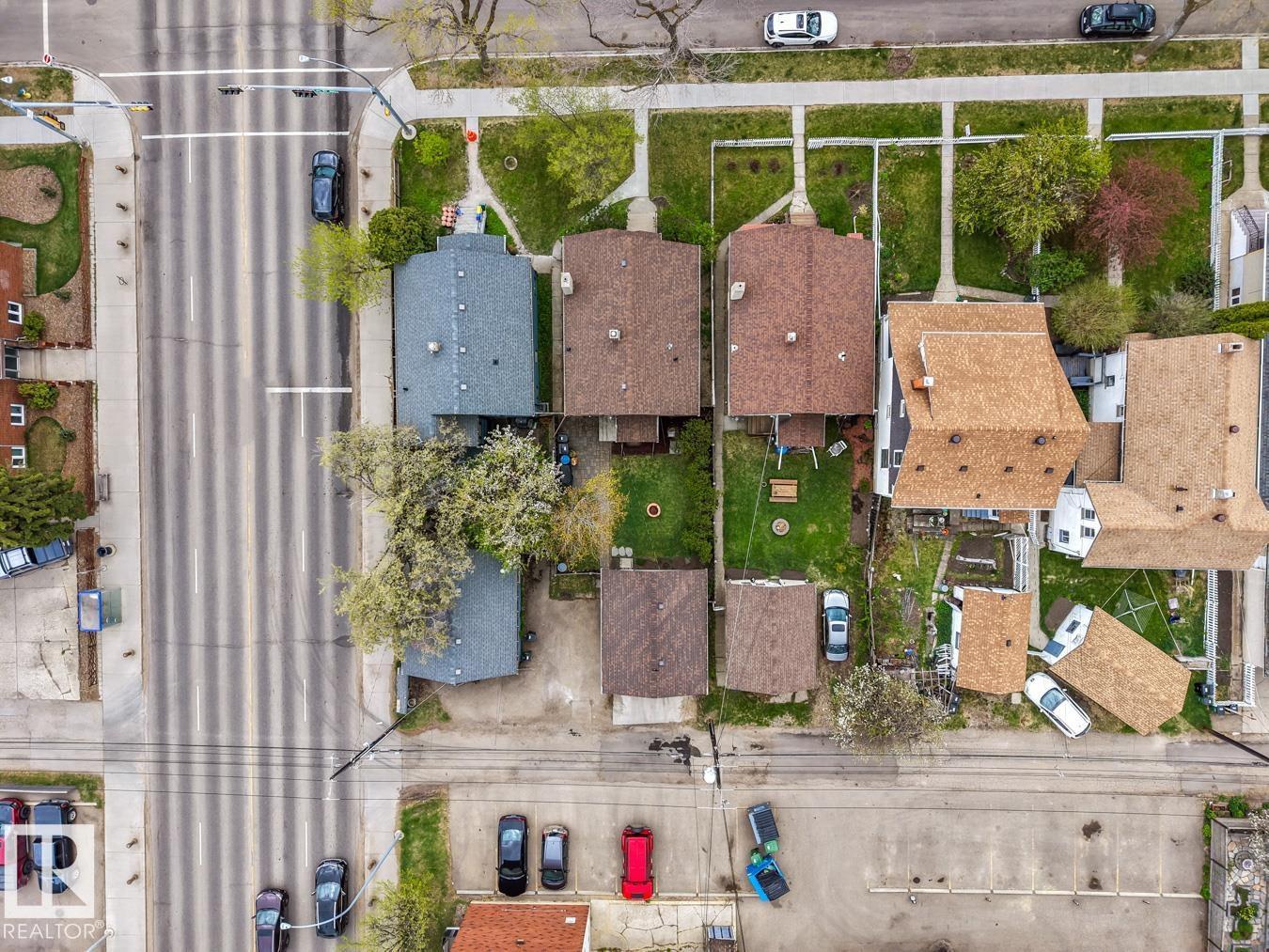 Additional image 2 of 9908 87 Avenue NW, Edmonton, AB, T6E2N7