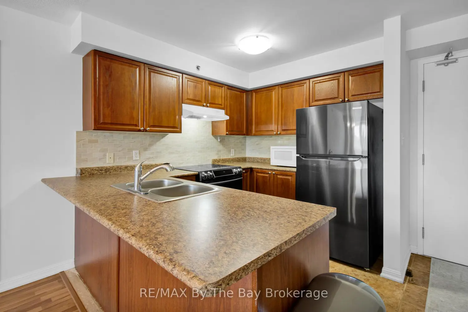 Additional image 7 of 16 Westbury Road 311