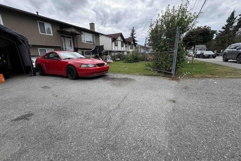 Additional image 2 of 13434 98a Avenue, Surrey, BC, V3T 1C8