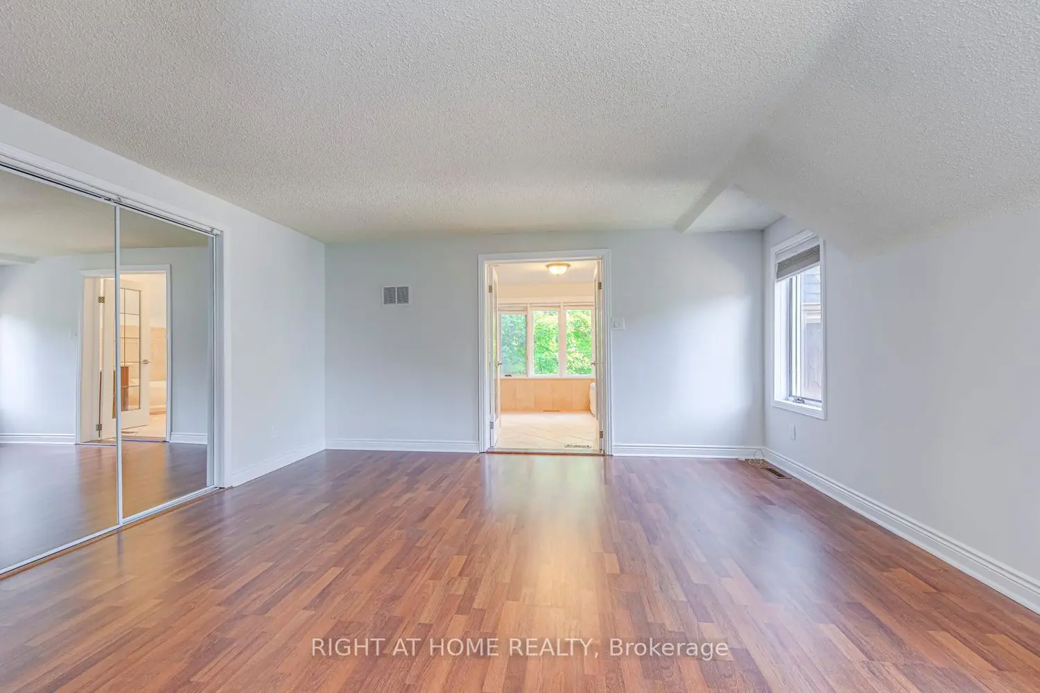 Additional image 6 of 435 Maple Avenue
