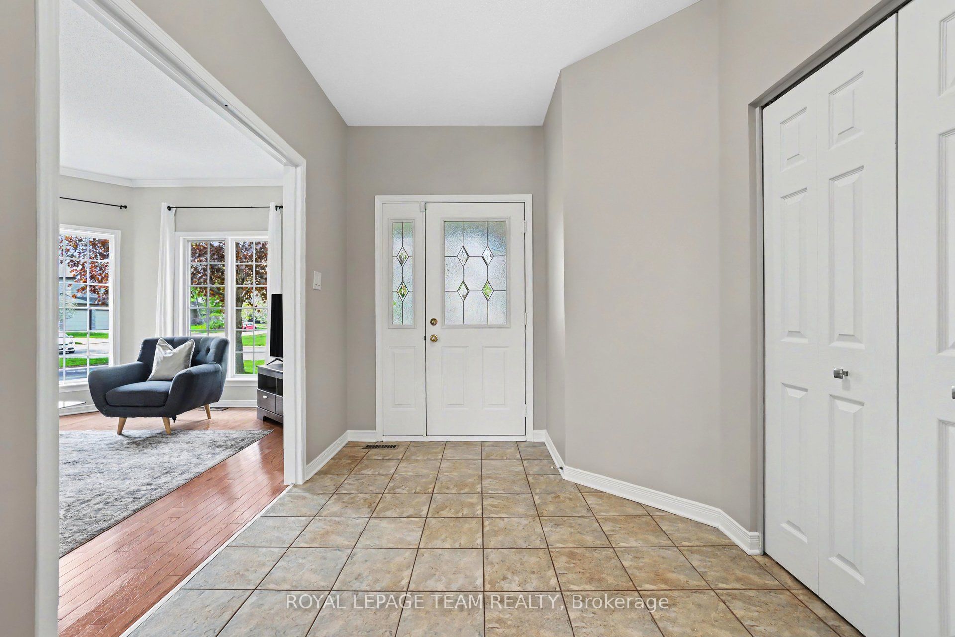 Additional image 5 of 15 Ladybirds Crescent, Ottawa, ON, K2S 1Z6