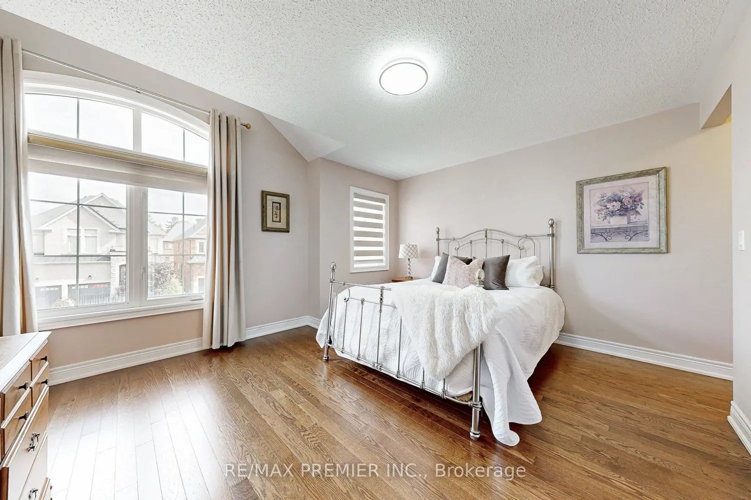 Additional image 15 of 28 Rivoli Drive