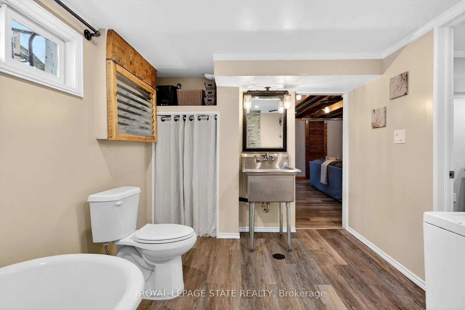 Additional image 18 of 380 East 37Th Street