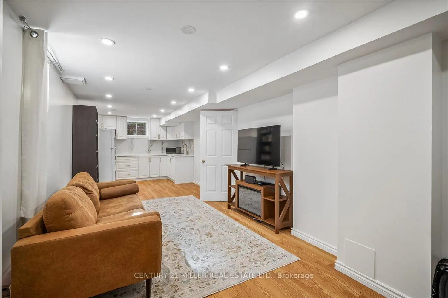 Additional image 11 of 421 Levanna Lane