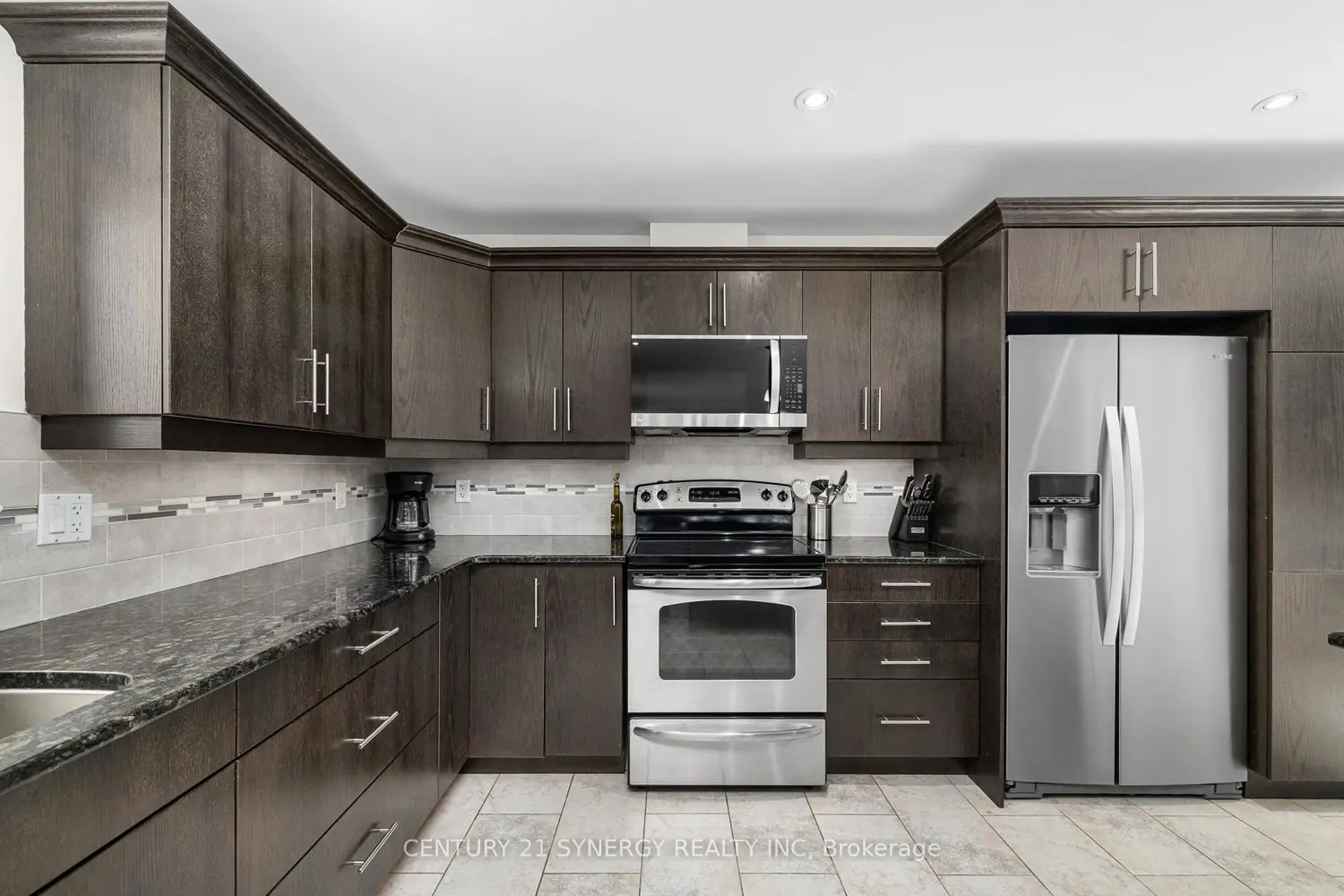 Additional image 8 of 42 Empress Drive