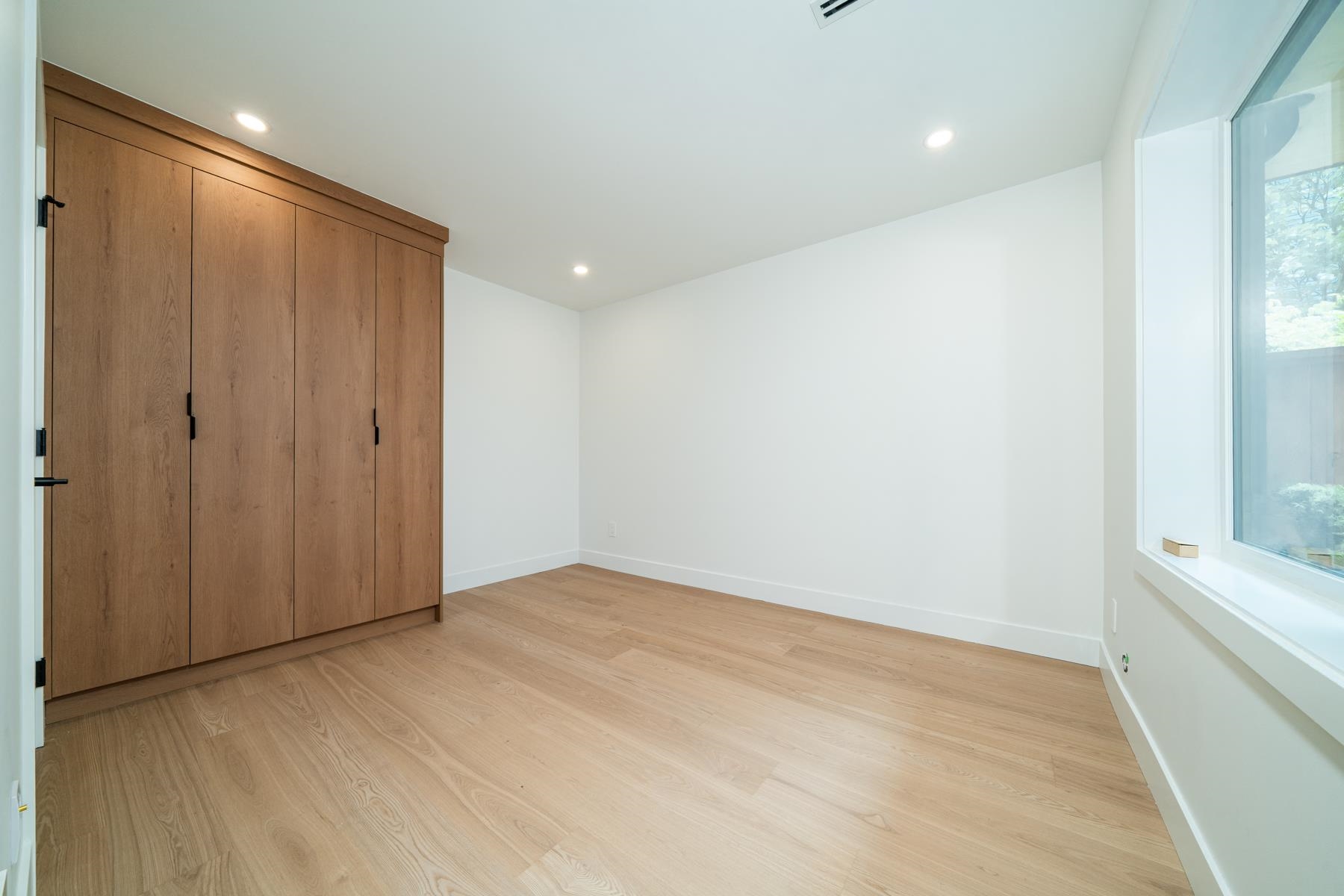 Additional image 2 of 1933 4th Avenue E, Vancouver, BC, V5N 1K3