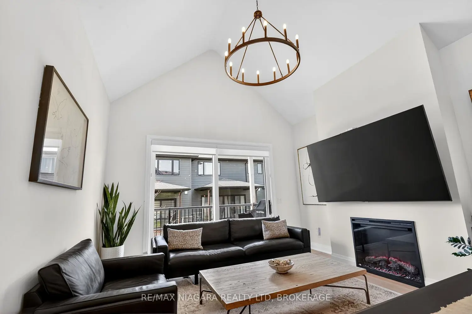 Additional image 11 of 41 Ivy Crescent 8