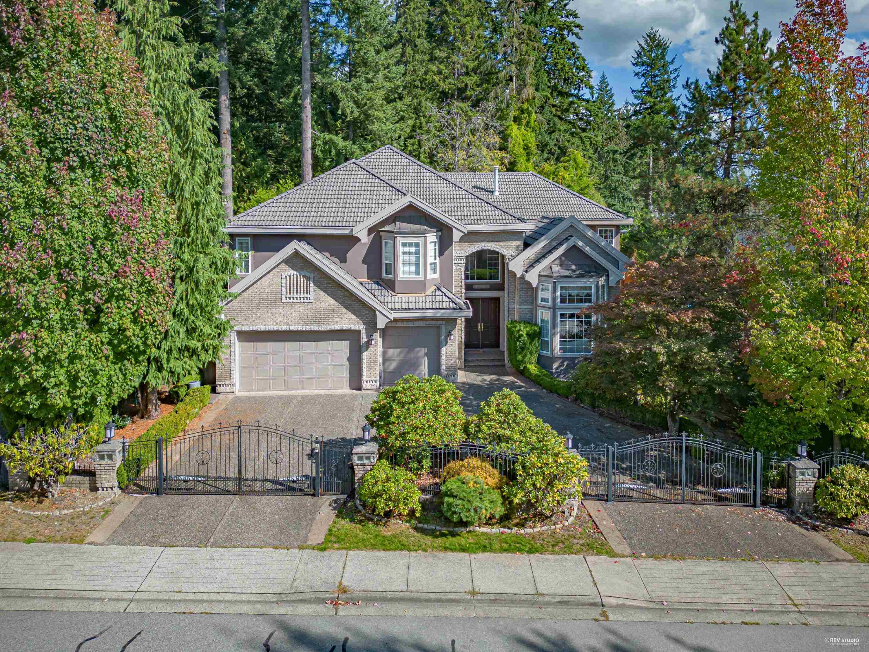 Additional image 4 of 1729 Hampton Drive, Coquitlam, BC, V3E 3C9
