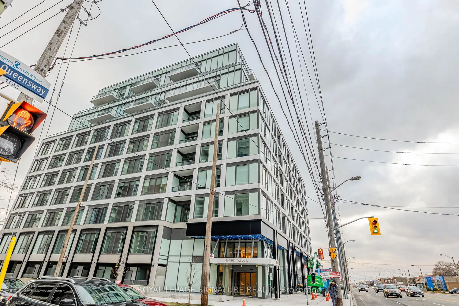 Additional image 10 of 1195 The Queensway 610