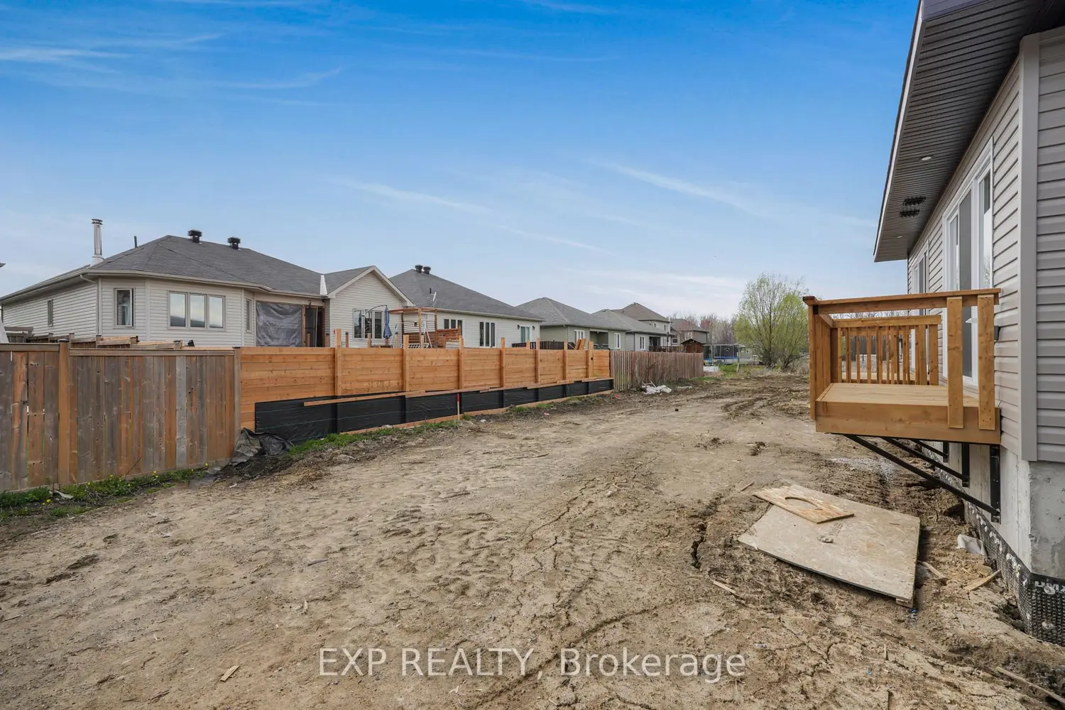 Additional image 17 of 984 Katia Street