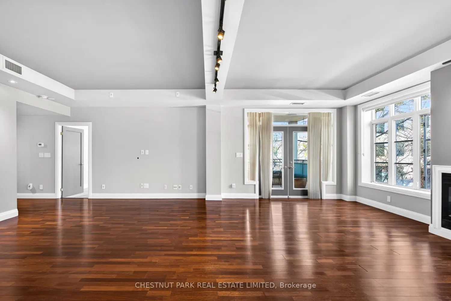 Additional image 13 of 21 Shaftesbury Avenue 203