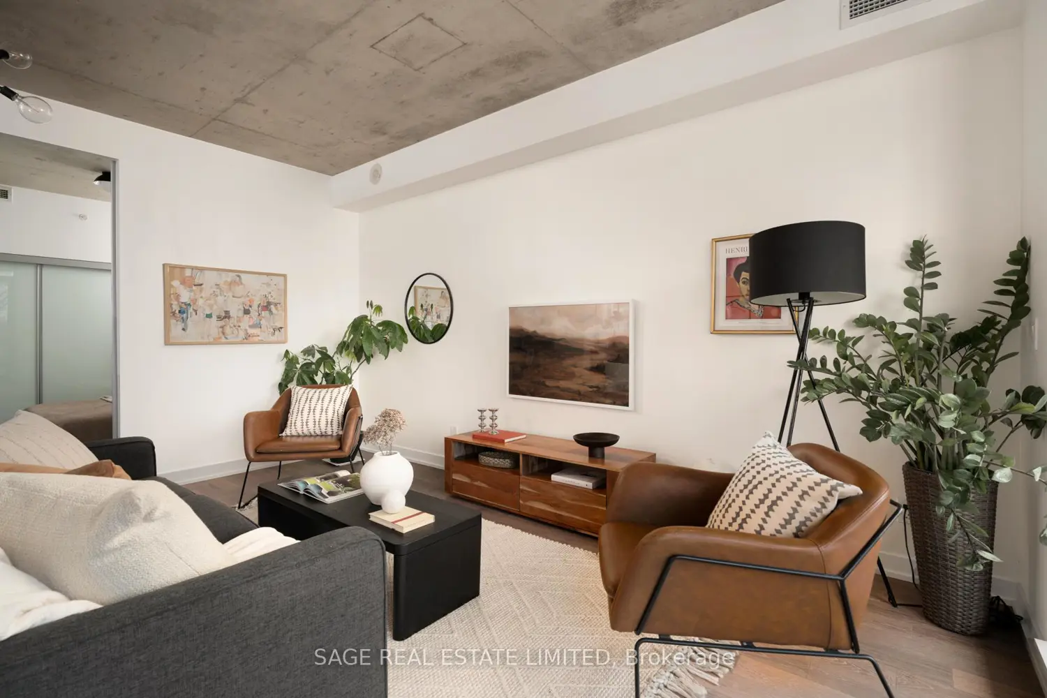 Additional image 7 of 1238 Dundas Street 403