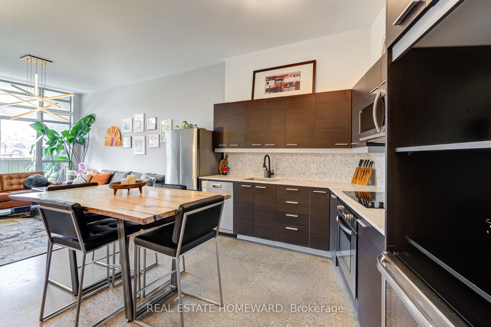 Additional image 3 of 310-549 King Street E, Toronto, ON, M5A 1M5