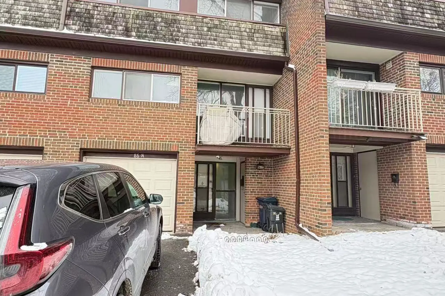 86 Castlebury Crescent 14