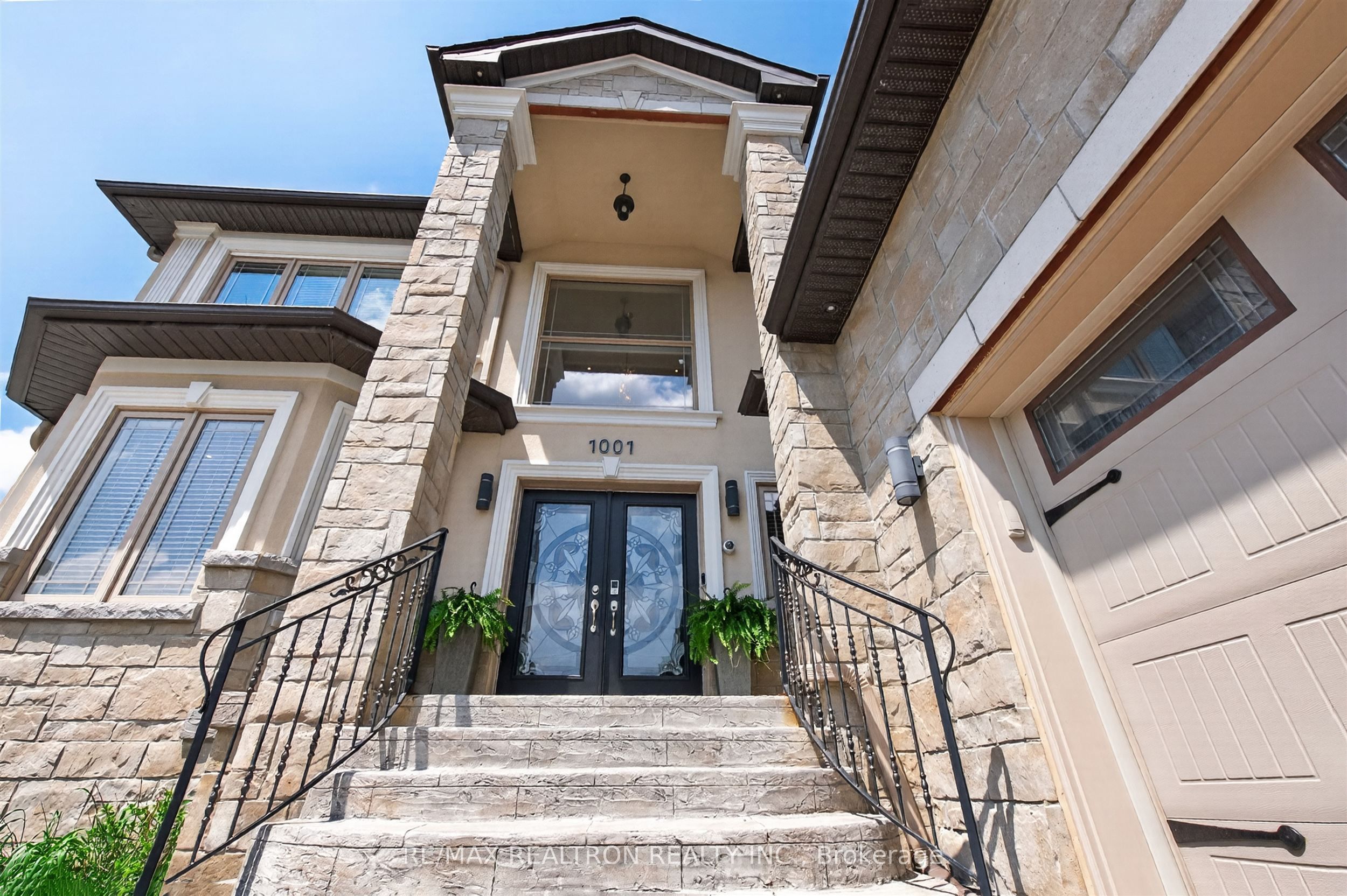 Additional image 4 of 1001 Gorham Street, Newmarket, ON, L3Y 5G9