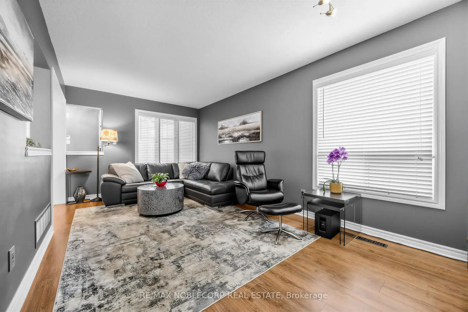 Additional image 2 of 61 Woodhaven Crescent