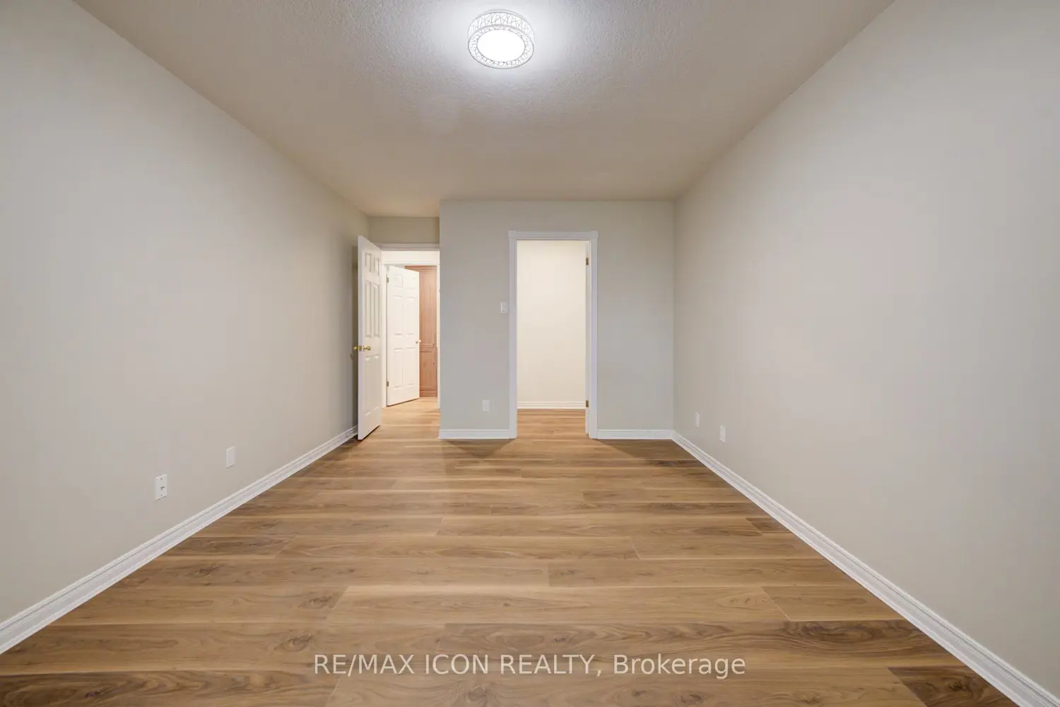 Additional image 9 of 440 Durham Street 5