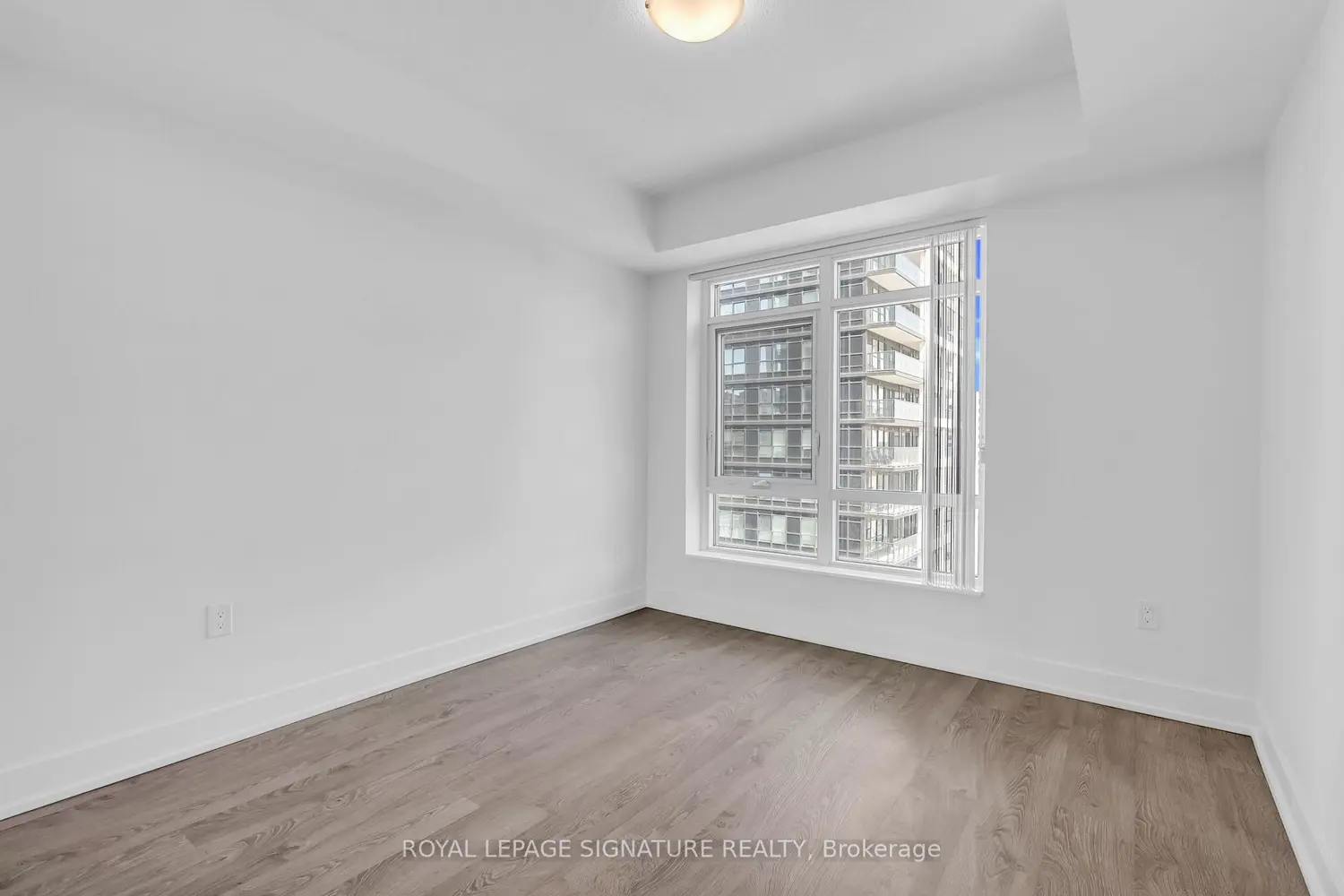 Additional image 9 of 7 Mabelle Avenue 708
