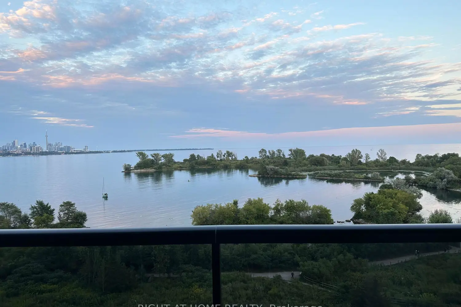 Additional image 11 of 110 Marine Parade Drive 703