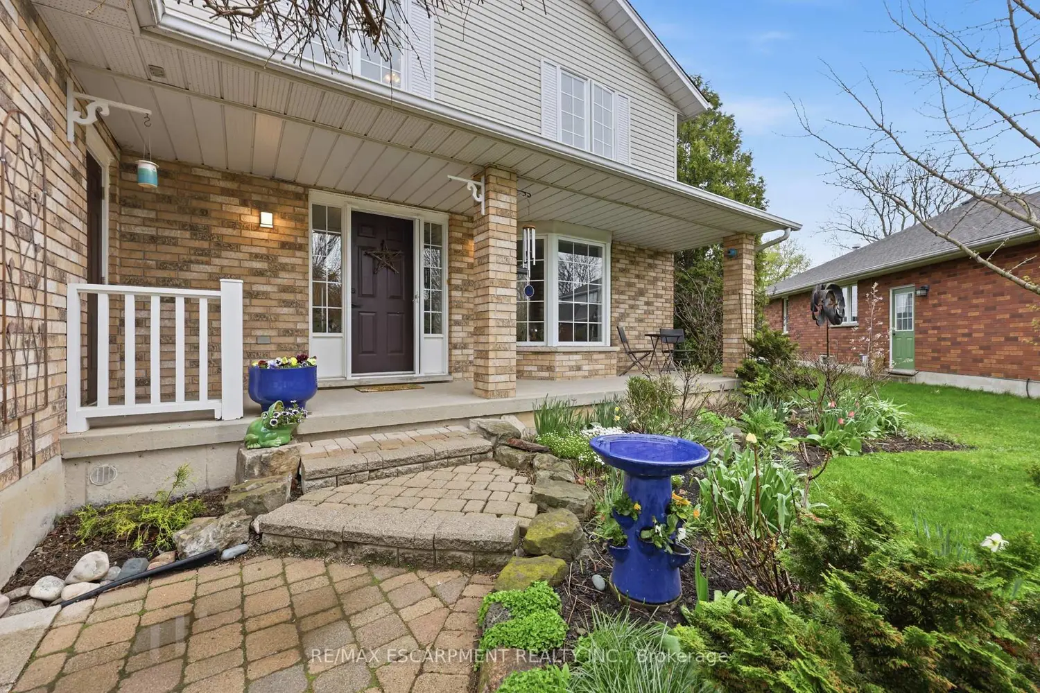 187 Alderlea Avenue