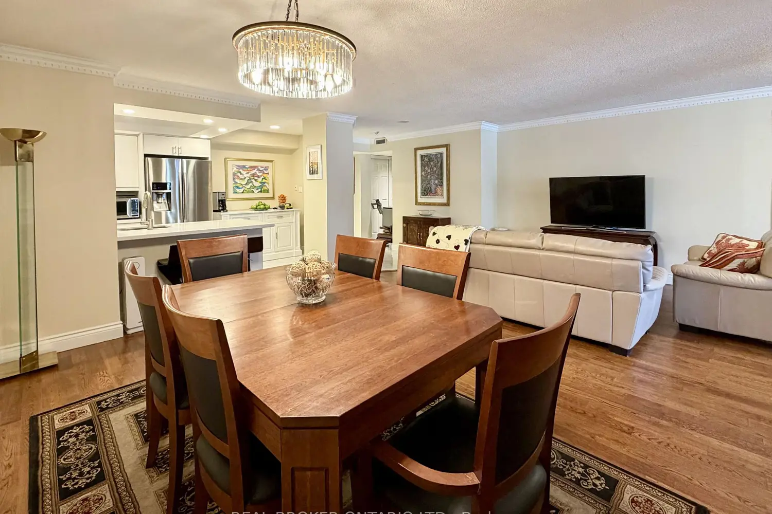 Additional image 8 of 130 Carlton Street 602