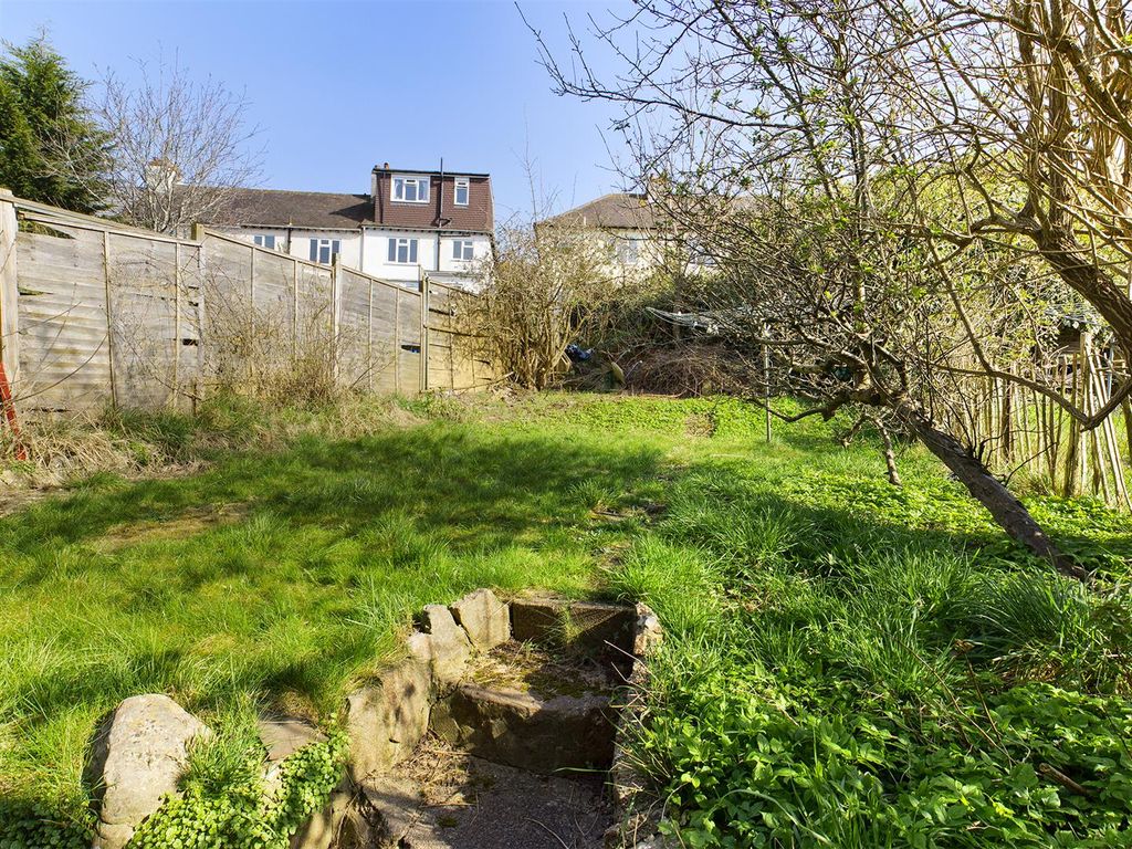 Additional image 11 of 6 bed shared accommodation to rentMedmerry Hill, Brighton BN2