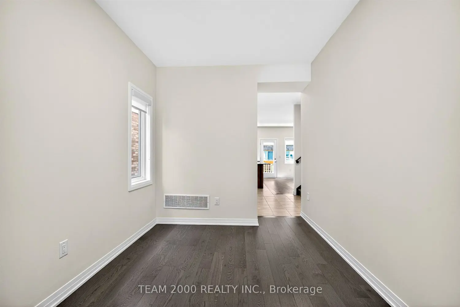 Additional image 5 of 474 Adelaide Street