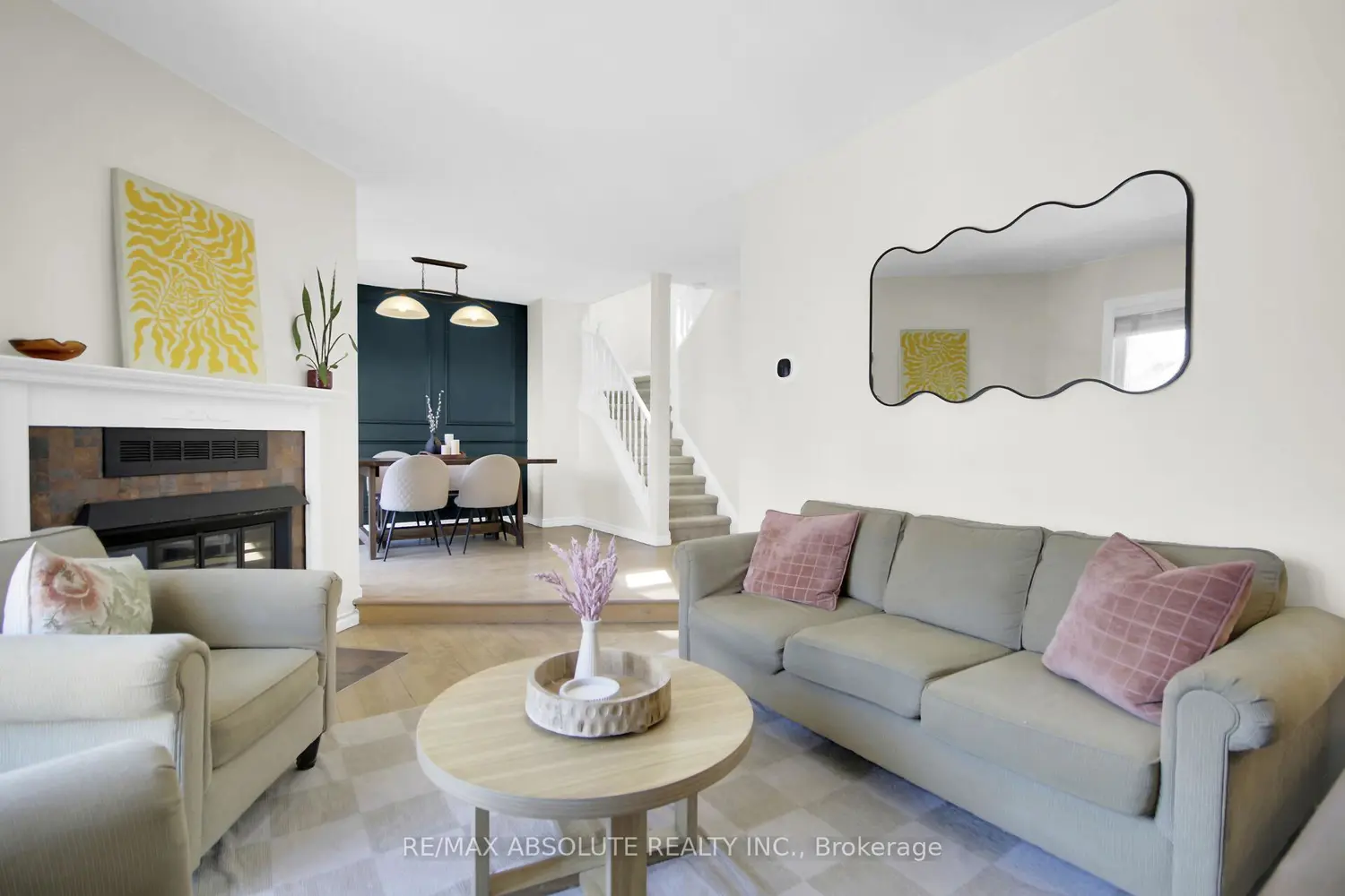 294 Turnstone Court photo 2
