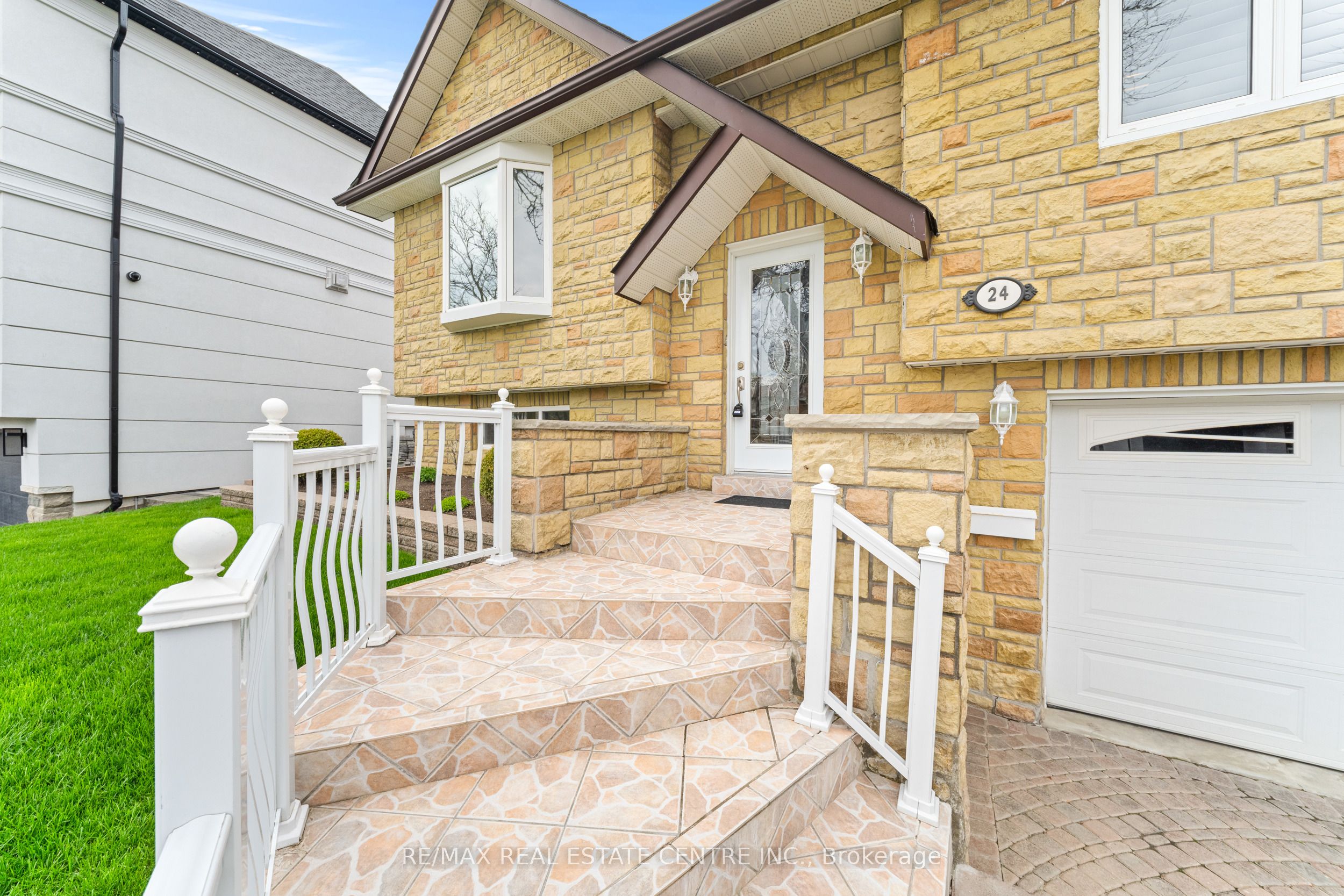 Additional image 4 of 24 Linkdale Road, Brampton, ON, L6V 2Y4