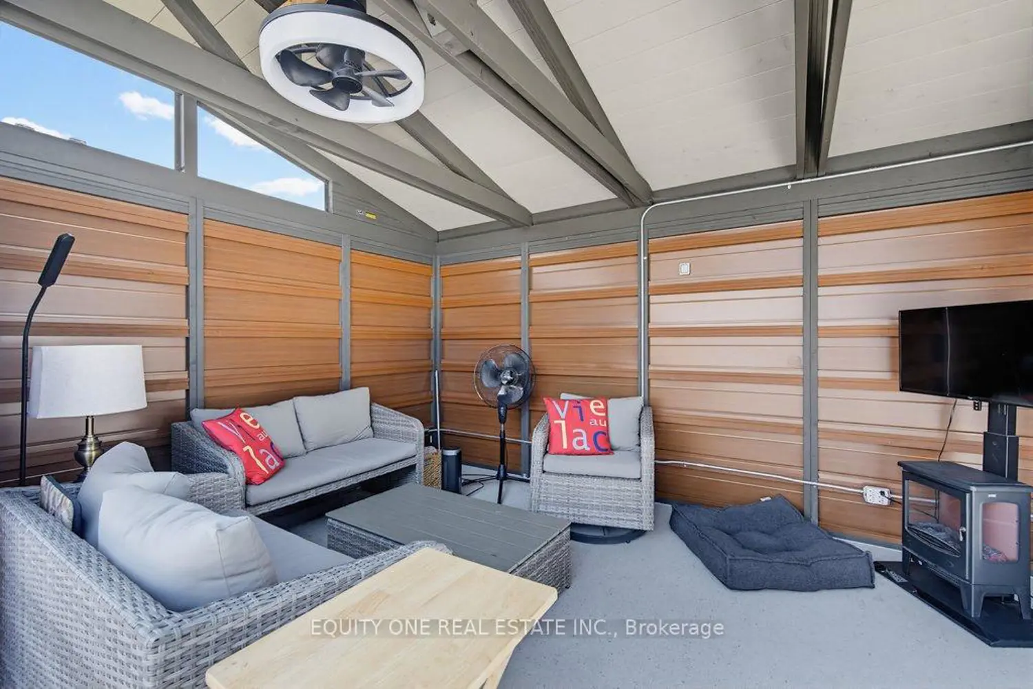 Additional image 12 of 645 Conservation Street