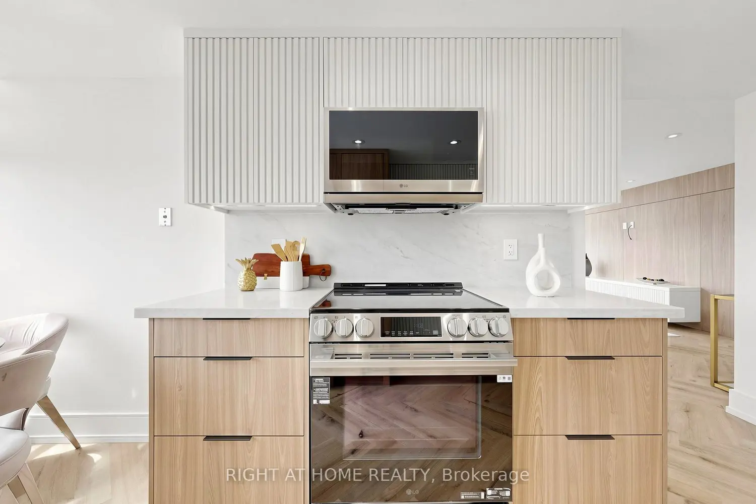 Additional image 5 of 7420 Bathurst Street 1510