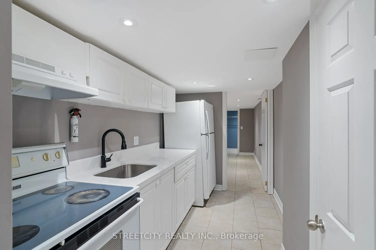 Additional image 13 of 239 Highbury Avenue