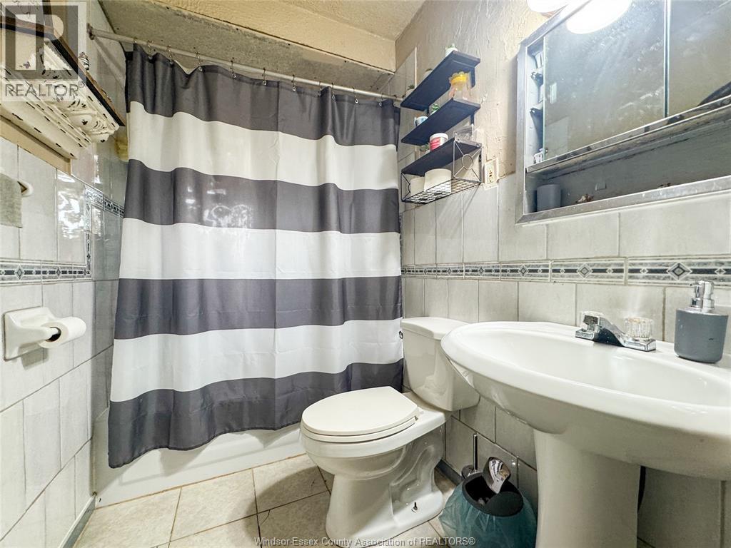 Additional image 6 of 1090 Wigle , Windsor, ON, N9C3M8