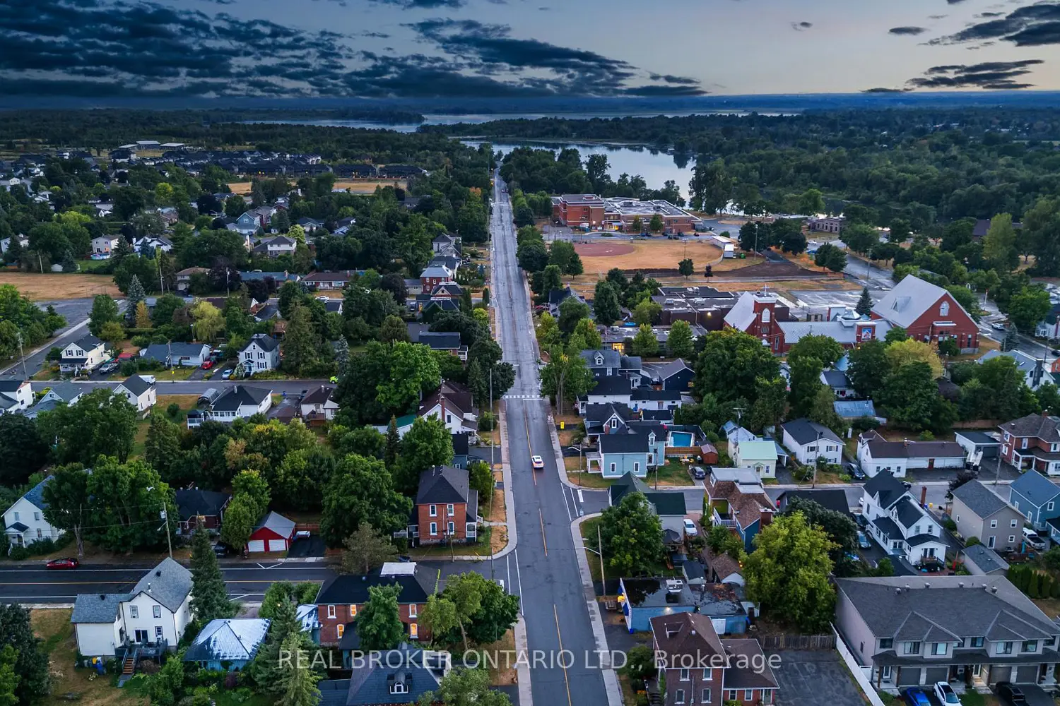 Additional image 19 of 74 Lake Avenue