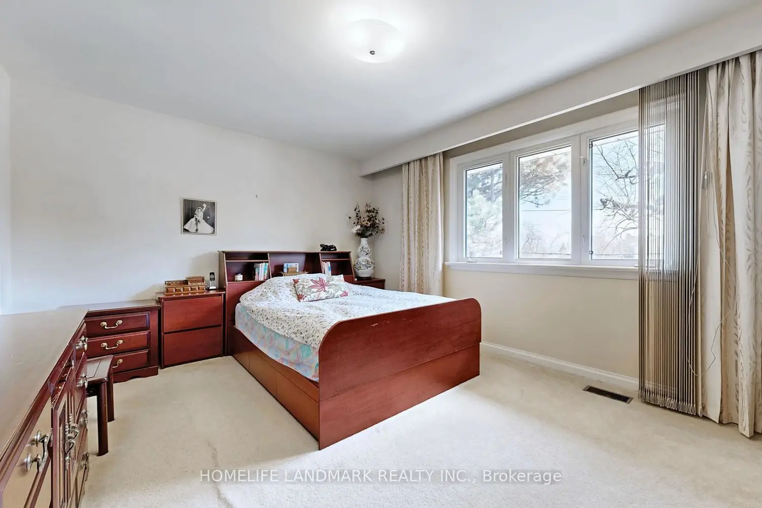 Additional image 7 of 568 Cummer Avenue