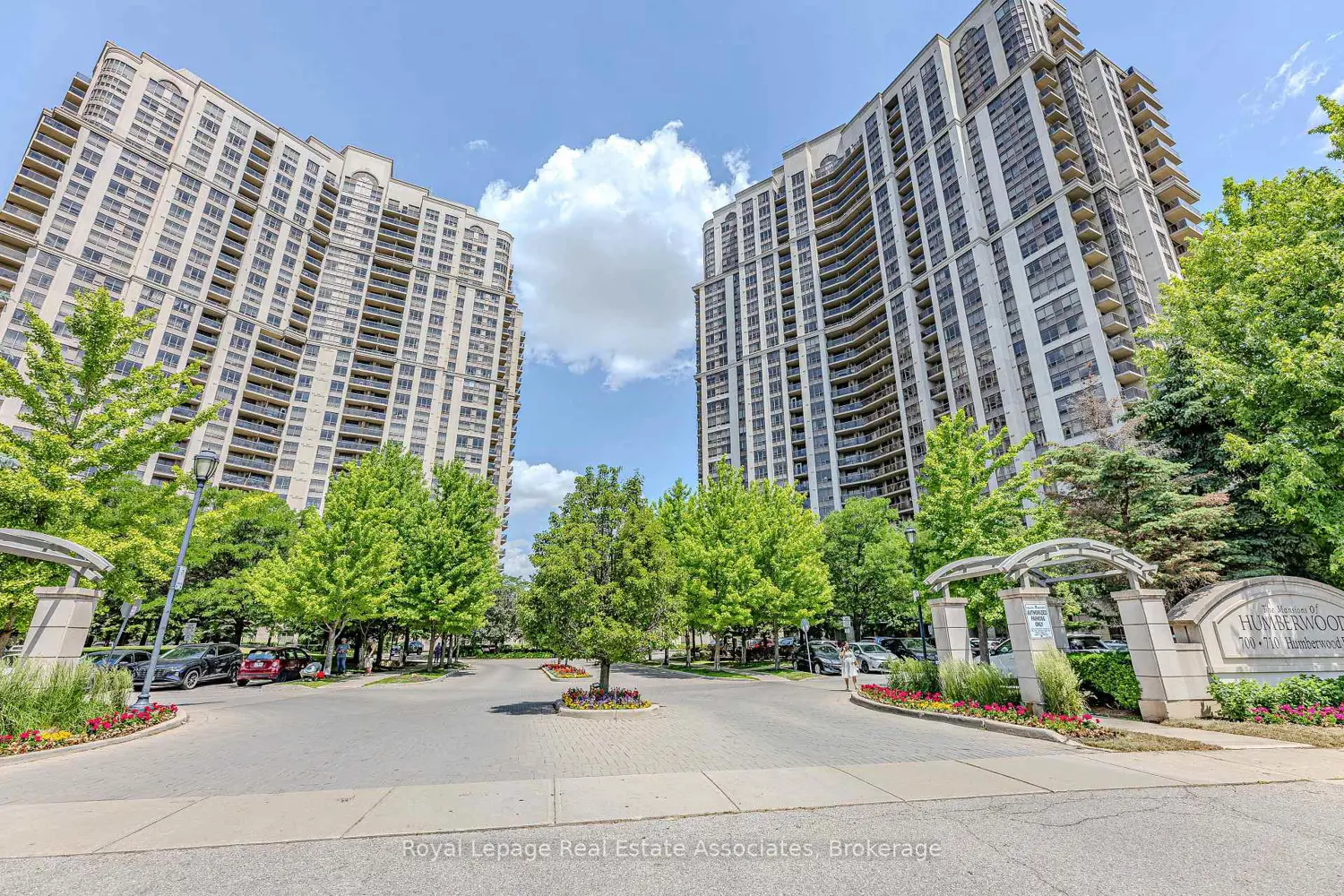700 Humberwood Boulevard 128