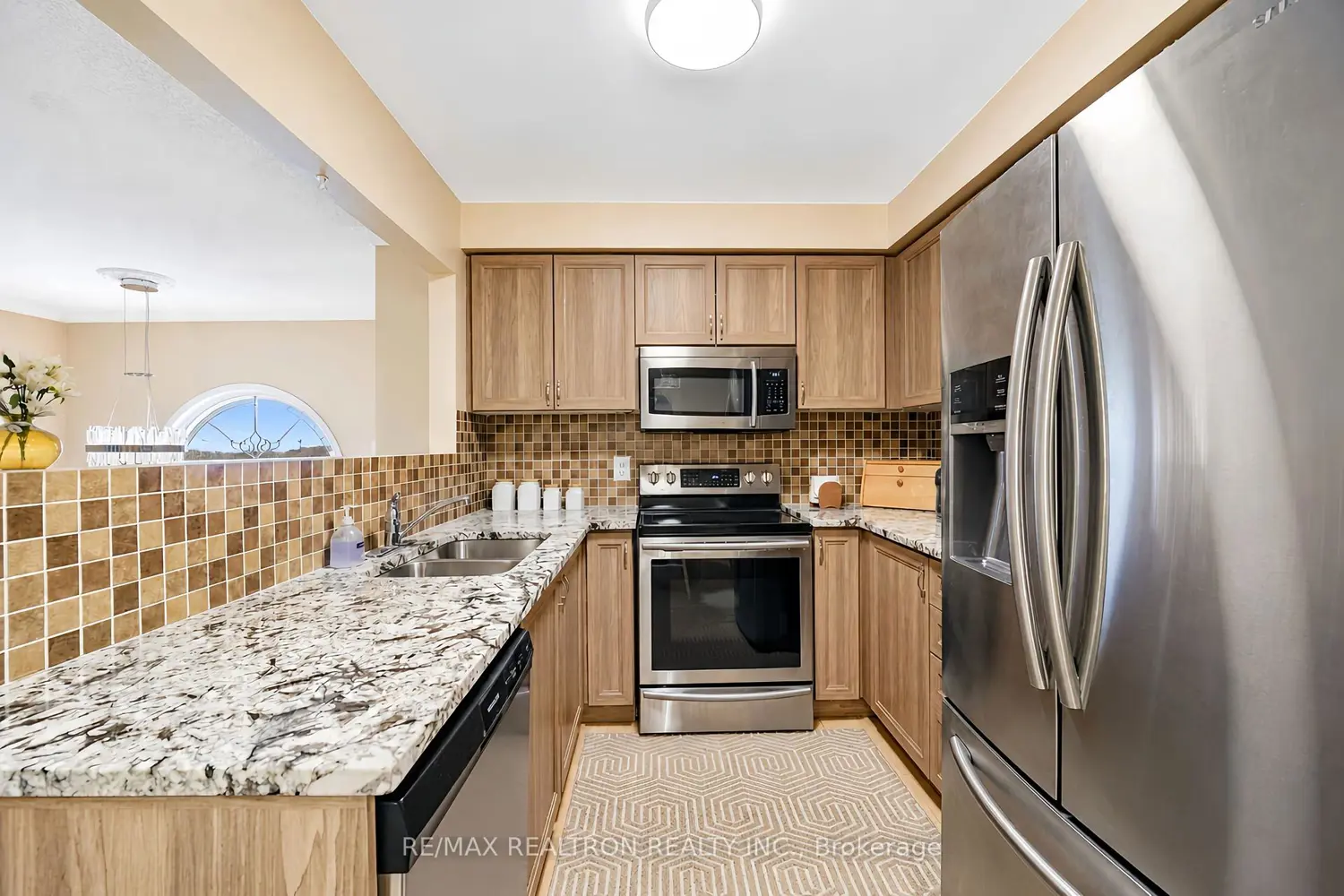 Additional image 8 of 434 Stonegate Avenue
