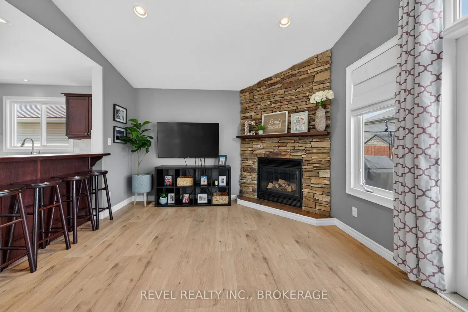 Additional image 7 of 129 Amy Lynn Drive