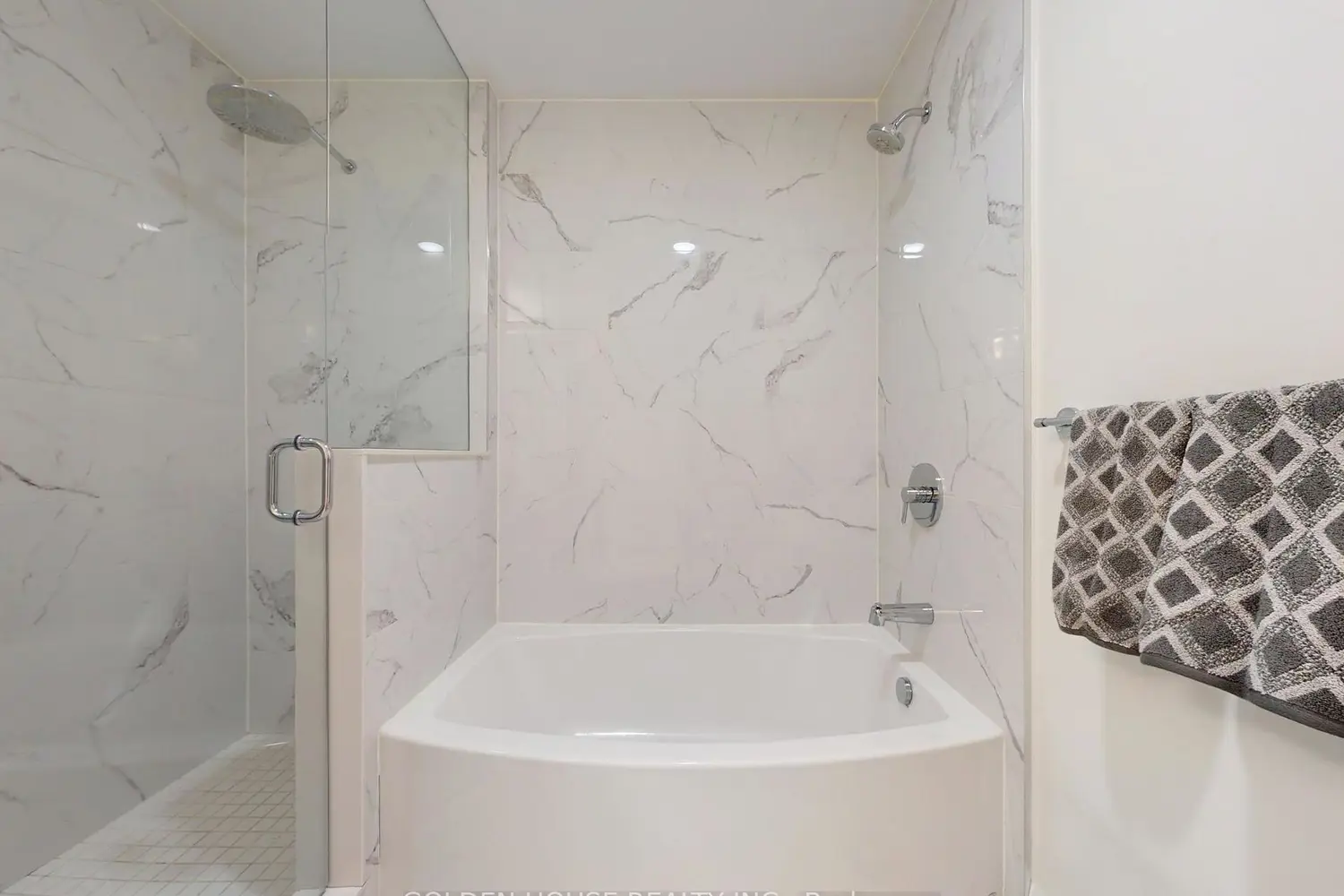 Additional image 10 of 200 Woodbine Avenue 403