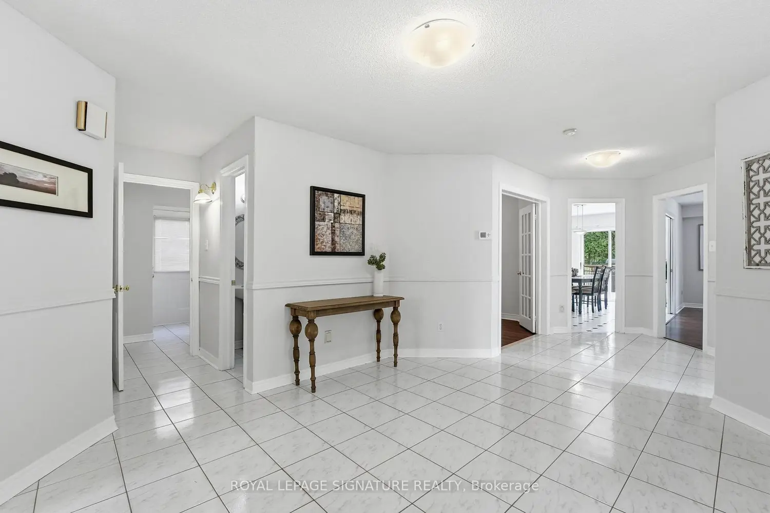 390 Binns Avenue